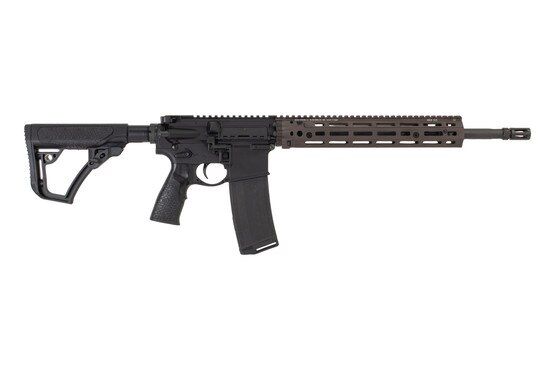 The Daniel Defense DD4R3 is lightweight and is paired with the revolutionary two-piece RIS II rail system and a 16 inch barrel.